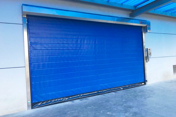 上海保温快速门