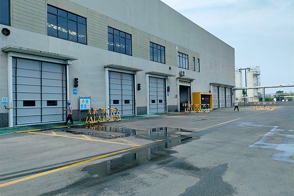上海印刷厂房抗风快速堆积门