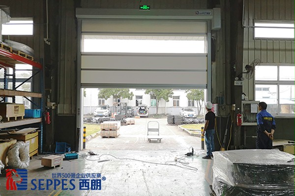 西朗品牌工业快速卷帘门1 西朗品牌工业快速卷帘门1