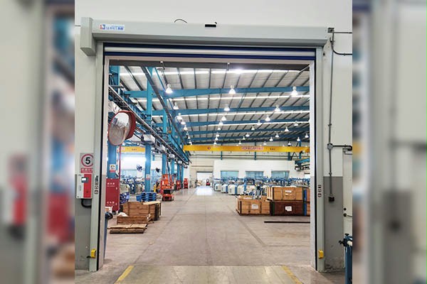 新型纺织机器车间自动快速门