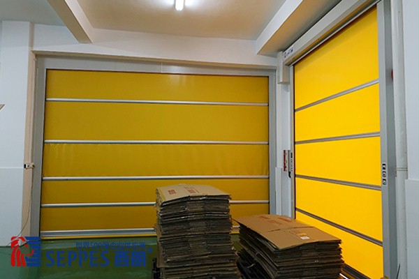 智能化自动感应快速卷帘门2 智能化自动感应快速卷帘门