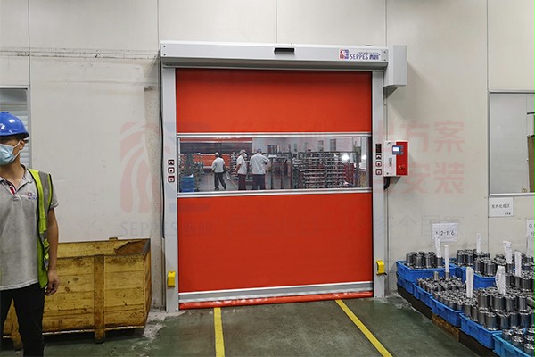 汽车制造工厂隔热快速卷帘门1 汽车制造工厂隔热快速卷帘门