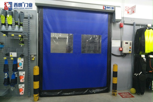 上海物流冷库拉链快速门1 上海物流冷库拉链快速门