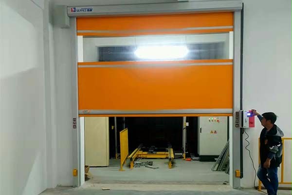 日化工厂通道防尘快速卷帘门2 日化工厂通道防尘快速卷帘门