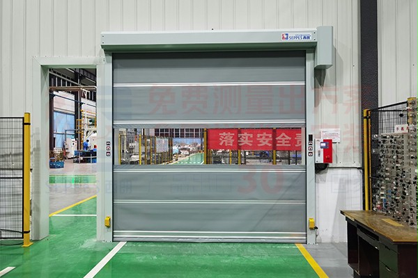 空调房可隔温快速卷帘门1 空调房可隔温快速卷帘门