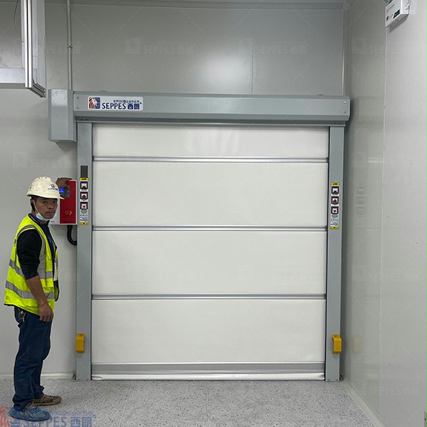 西朗车间隔断快速门