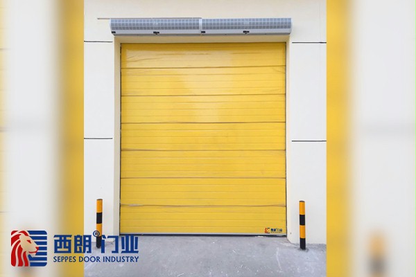 保温提升门